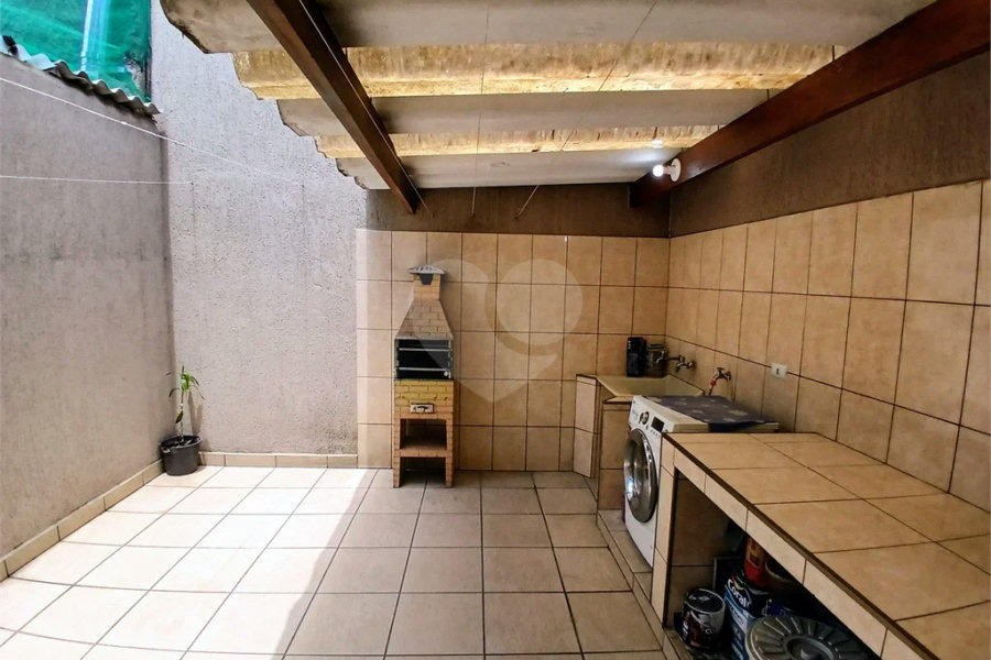 Sobrado à venda com 3 quartos, sendo 1 suíte,  em Tremembé, São Paulo, SP