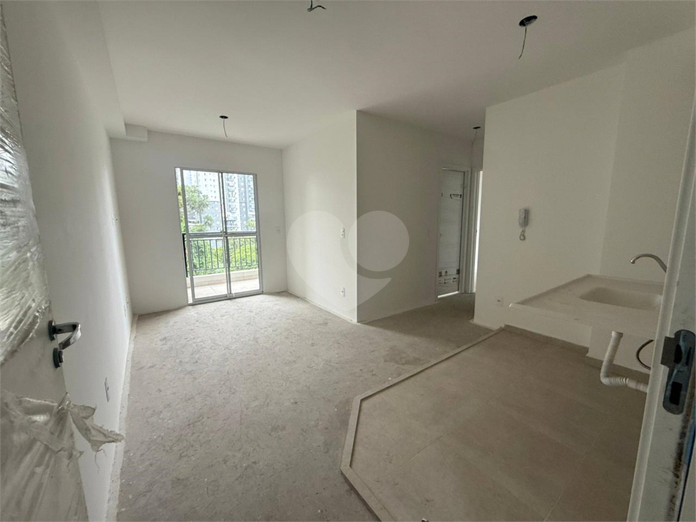 Apartamento à venda com 2 quartos, sendo 1 suíte,  em Vila Sorocabana, Guarulhos, SP