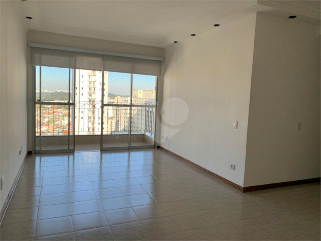 Apartamento à venda com 3 quartos, sendo 1 suíte,  em Jabaquara, São Paulo, SP