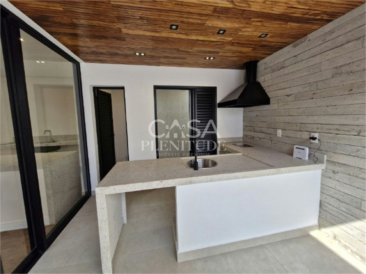Casa em condomínio à venda com 3 quartos, sendo 1 suíte, em Cajuru do Sul, Sorocaba, SP