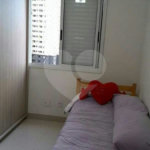 Apartamento à venda com 3 quartos, sendo 1 suíte,  em Vila Vermelha, São Paulo, SP