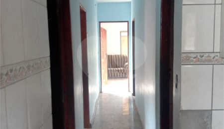 Casa à venda com 3 suítes em Lavapés, Mairiporã, SP