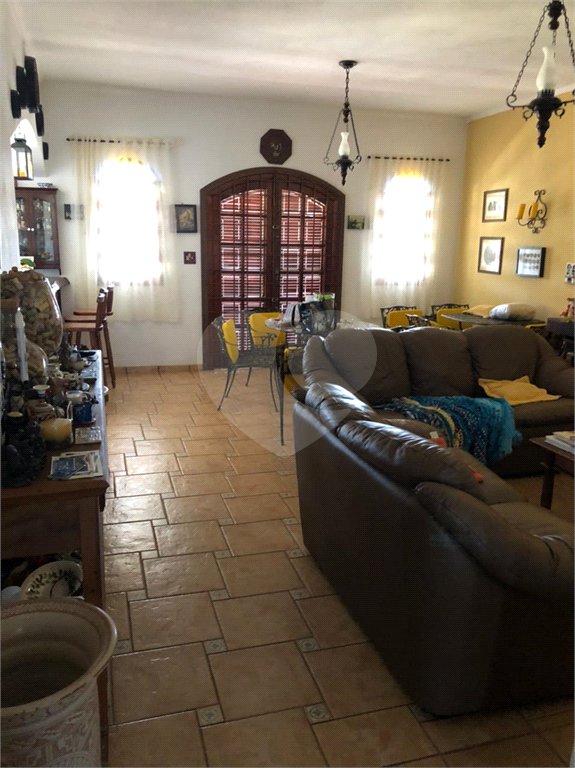 Casa Térrea à venda com 4 quartos, sendo 1 suíte, em Parque dos Cafezais VI, Itupeva, SP