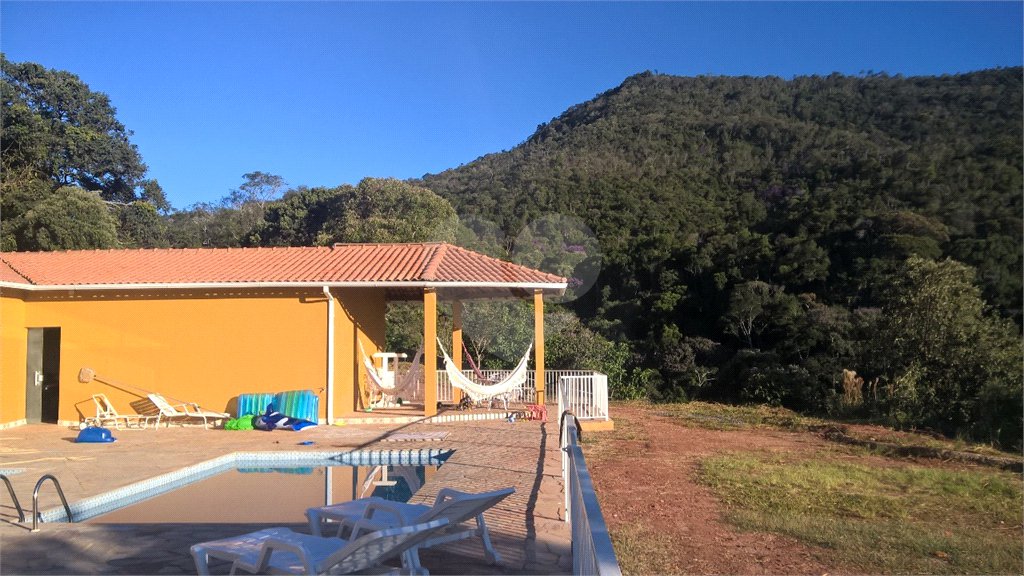 Hotel à venda com 7 quartos, sendo 4 suítes, no Centro, Soledade de Minas, MG