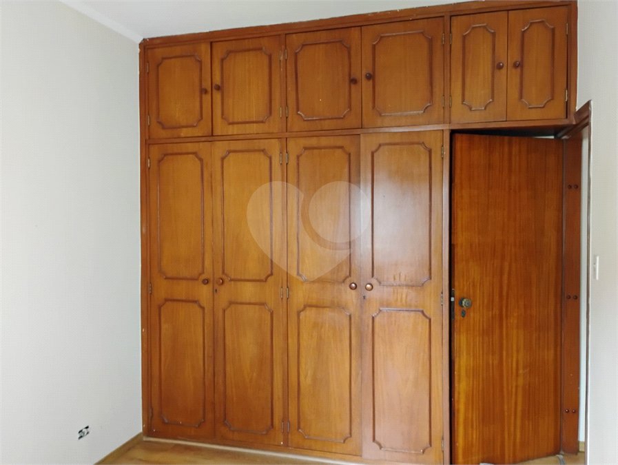 Sobrado à venda com 3 quartos, sendo 1 suíte,  em Jardim Jabaquara, São Paulo, SP