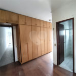 Sobrado à venda ou para alugar com 2 quartos, sendo 1 suíte, em Parada Inglesa, São Paulo, SP