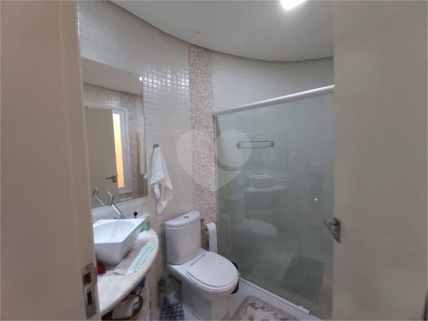 Casa à venda com 4 suítes no condomínio Aldeia da Serrinha, Sorocaba - SP