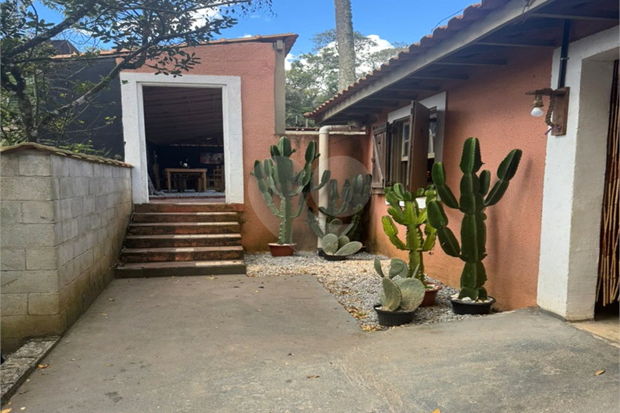Casa para alugar em Roseira, Mairiporã, SP