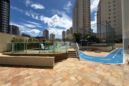 Apartamento à venda com 3 suítes em Santa Teresinha, São Paulo, SP