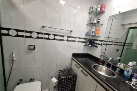 Apartamento à venda com 2 quartos, sendo 1 suíte, em Rio Comprido, Rio de Janeiro, RJ