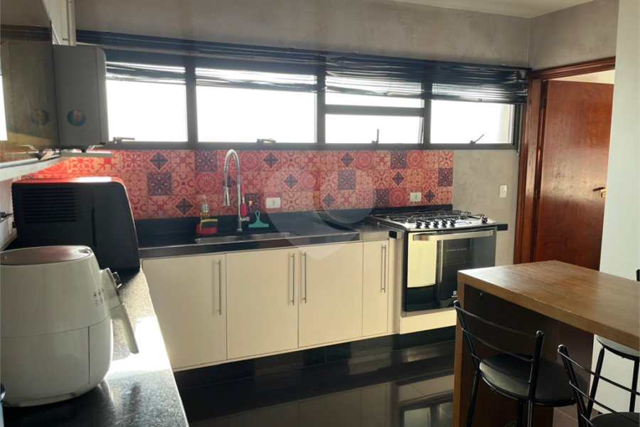 Apartamento à venda com 3 quartos, sendo 1 suíte, em Santana, São Paulo, SP
