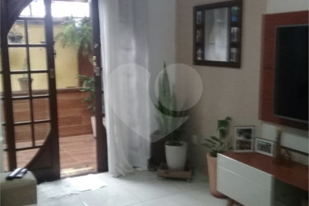 Casa Térrea à venda com 5 quartos, sendo 1 suíte, em Cosmos, Rio de Janeiro, RJ
