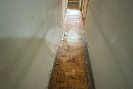 Casa à venda com 2 quartos no Centro, Salto, SP