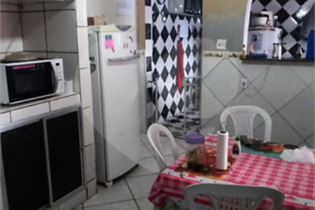 Terreno à venda com 6 quartos, sendo 2 suítes, no condomínio Conjunto Residencial Campo Belo, Rio de Janeiro - RJ