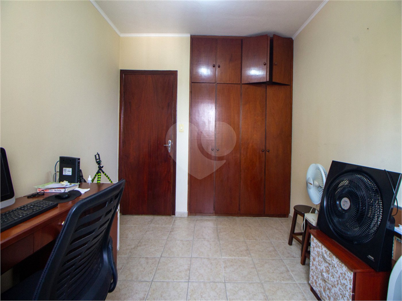Casa à venda com 3 quartos, sendo 1 suíte, em Chácara Inglesa, São Paulo, SP