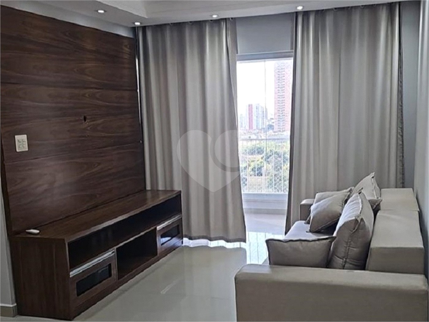 Apartamento à venda com 3 quartos, sendo 1 suíte, em Parque Campolim, Sorocaba, SP