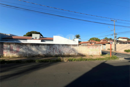 Terreno à venda em Chácara Parque Club, São Carlos, SP