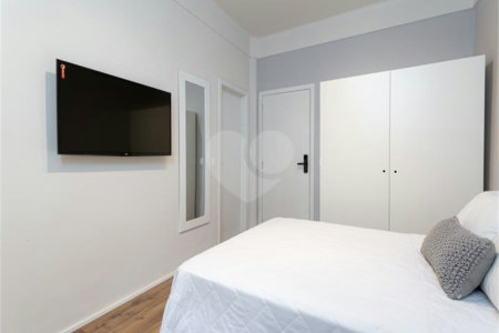Apartamento à venda com 4 quartos, sendo 1 suíte, em Pinheiros, São Paulo, SP