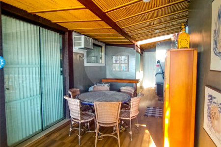 Casa à venda com 5 quartos, sendo 4 suítes, em Manguinhos, Armação dos Búzios, RJ