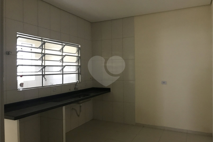 Casa à venda com 4 quartos, sendo 1 suíte, em Santana, São Paulo, SP