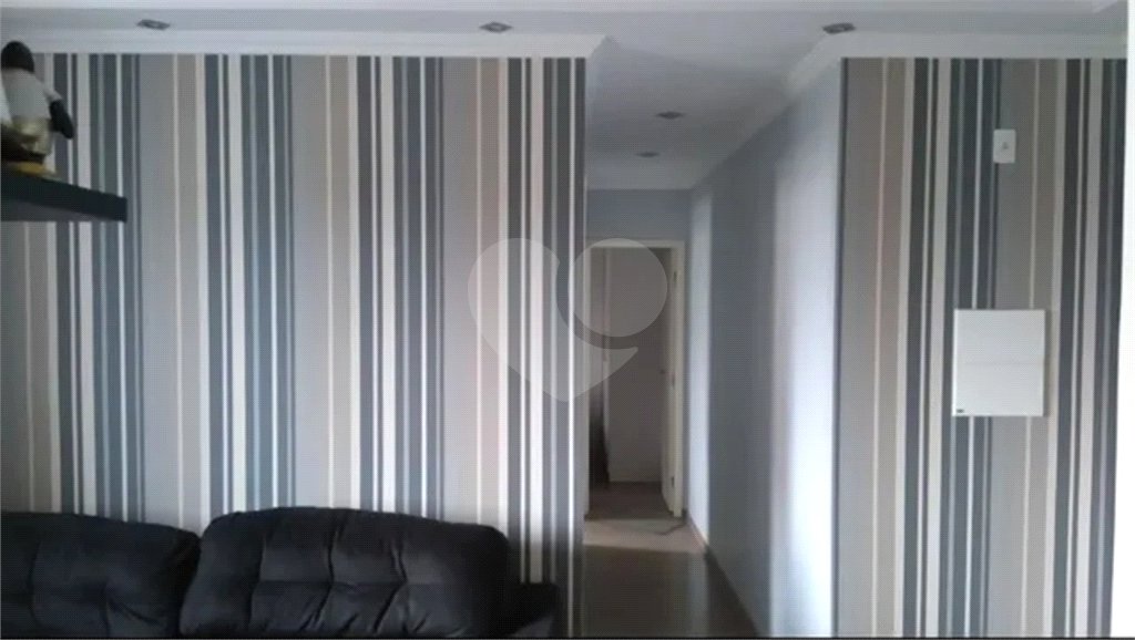 Apartamento à venda com 2 quartos em Jardim Ismênia, São José dos Campos, SP