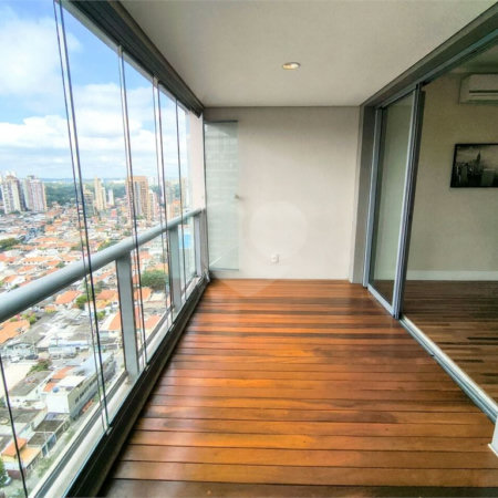 Apartamento à venda com 2 quartos, sendo 1 suíte, em Santo Amaro, São Paulo, SP