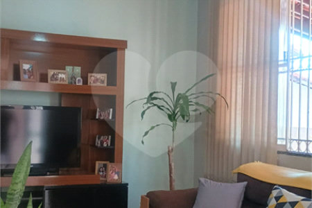 Casa à venda com 4 quartos em Santíssimo, Rio de Janeiro, RJ