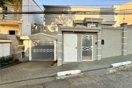 Casa à venda com 3 suítes em Água Fria, São Paulo, SP