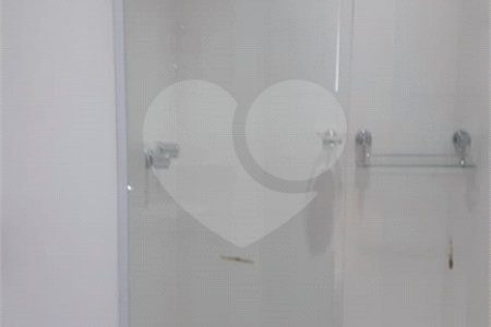 Apartamento à venda com 3 quartos, sendo 1 suíte,  em Jardim Vazani, São Paulo, SP