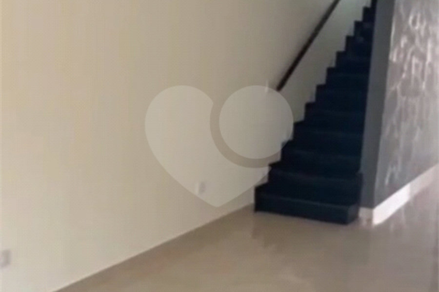 Sobrado à venda com 3 quartos, sendo 1 suíte,  em Penha de França, São Paulo, SP