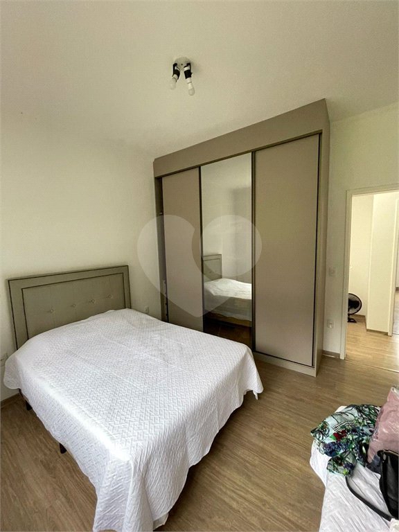 Casa à venda com 4 suítes no condomínio Jardim das Palmeiras, Bragança Paulista - SP