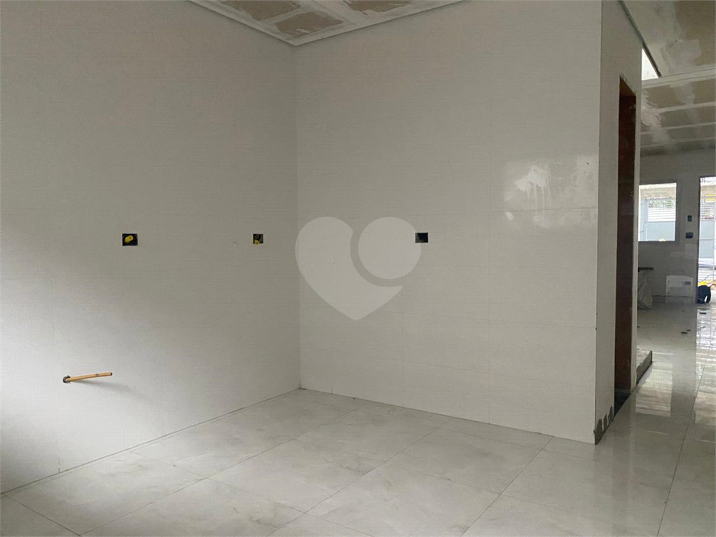Sobrado à venda com 3 quartos, sendo 1 suíte, em Campo Grande, São Paulo, SP