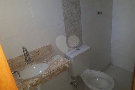 Casa à venda com 2 suítes no condomínio martinha, São Paulo - SP