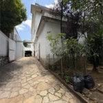 Sobrado à venda com 6 quartos, sendo 1 suíte, em Vila Nova Conceição, São Paulo, SP