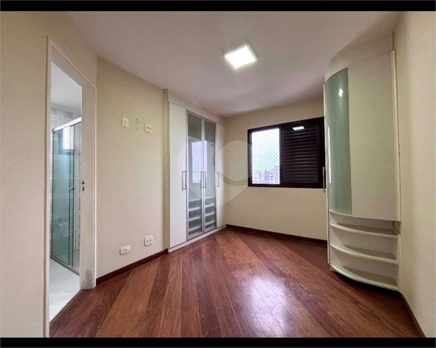 Apartamento à venda com 3 quartos, sendo 1 suíte, em Parada Inglesa, São Paulo, SP