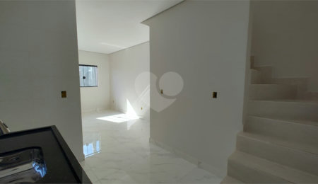 Casa de Vila à venda com 2 suítes em Wanel Ville, Sorocaba, SP