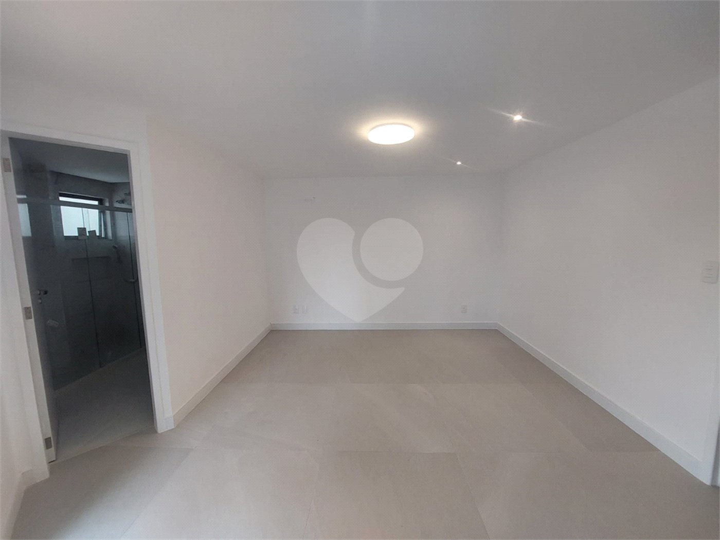 Apartamento à venda com 4 quartos, sendo 2 suítes,  em Recreio dos Bandeirantes, Rio de Janeiro, RJ