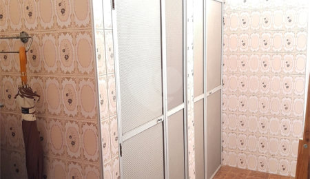 Casa à venda com 4 quartos, sendo 1 suíte,  em Jardim do Estádio, Itu, SP