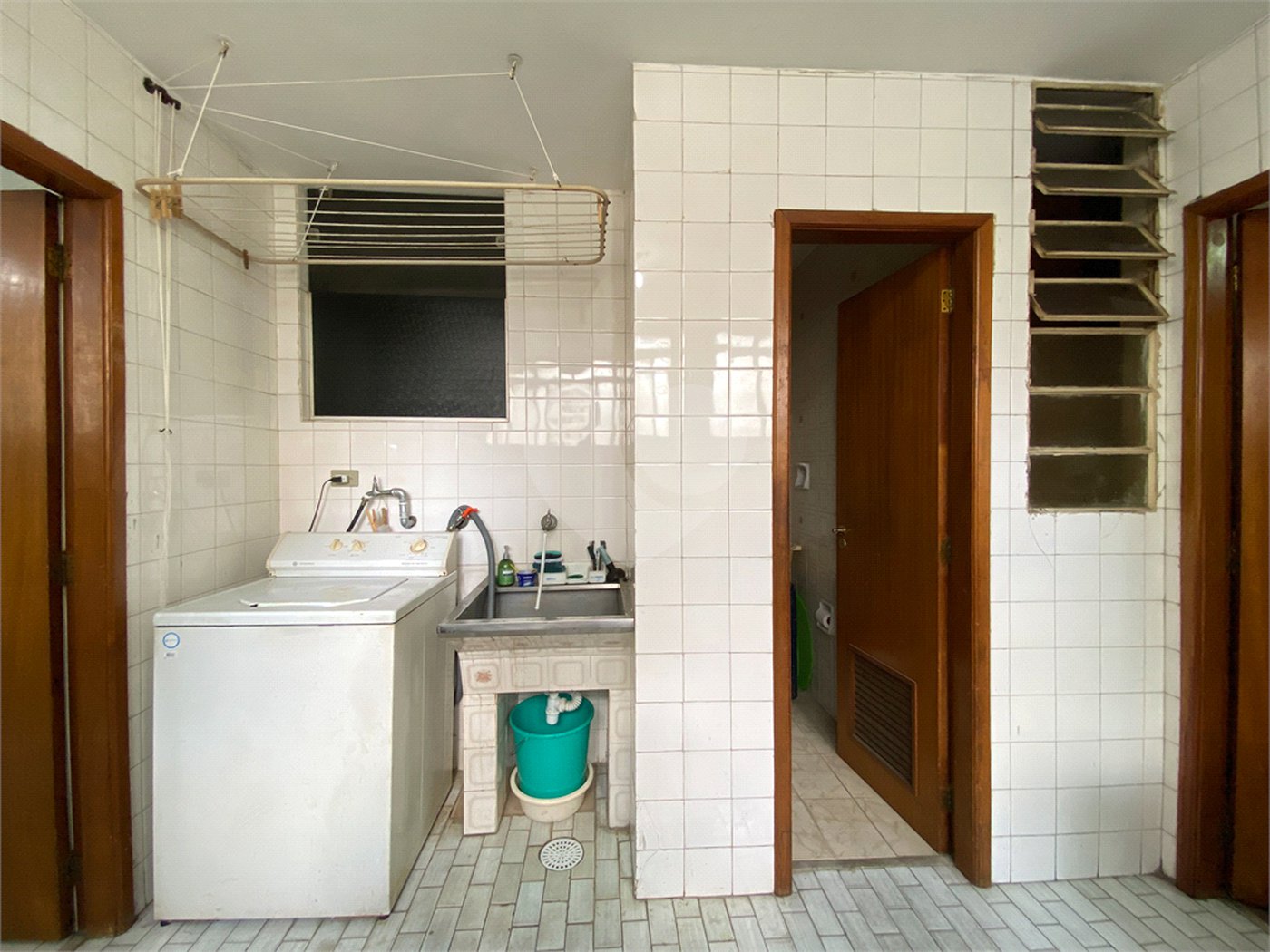 Apartamento à venda com 3 quartos, sendo 1 suíte, em Santa Cecília, São Paulo, SP