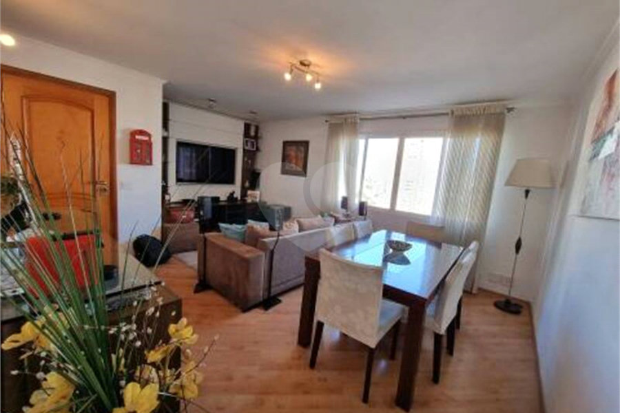 Apartamento à venda com 3 quartos, sendo 1 suíte, em Vila Mariana, São Paulo, SP