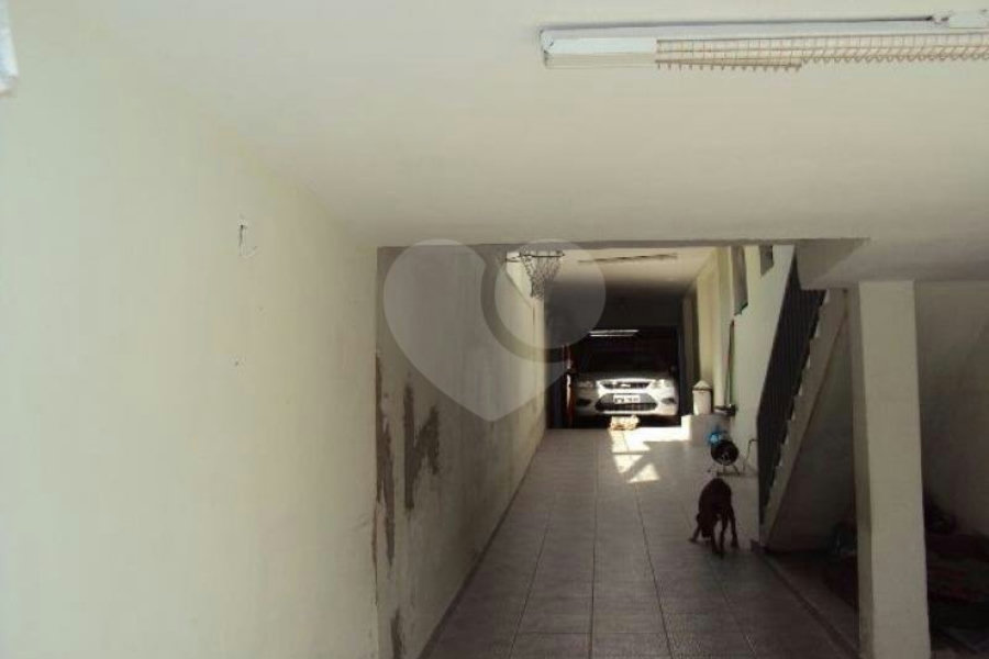 Sobrado à venda com 8 quartos em Vila Medeiros, São Paulo, SP