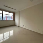 Sala Comercial à Venda no Gonzaga – Avenida Ana Costa – Santos/Sp