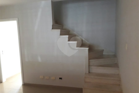 Casa à venda com 2 quartos em Vila Cordeiro, São Paulo, SP