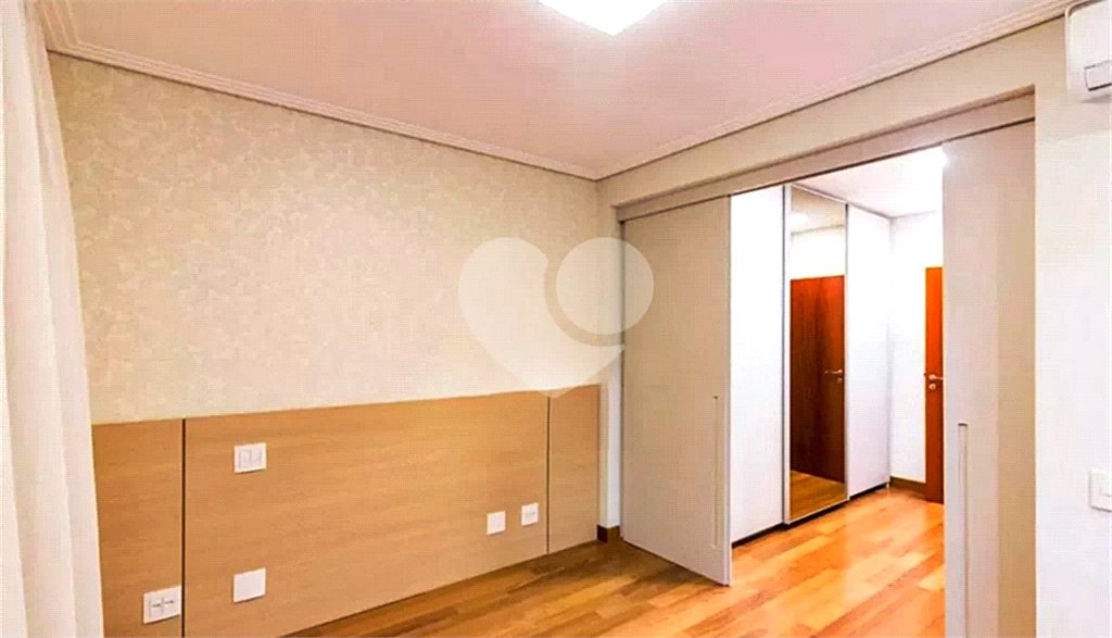 Apartamento à venda com 4 quartos, sendo 3 suítes, em Santana, São Paulo, SP