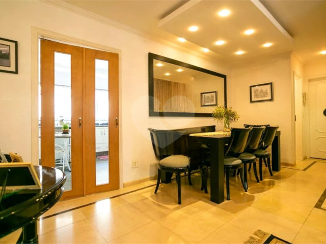 Apartamento à venda com 4 quartos, sendo 2 suítes,  em Santana, São Paulo, SP