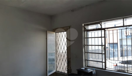 Sobrado à venda com 2 quartos em Tucuruvi, São Paulo, SP