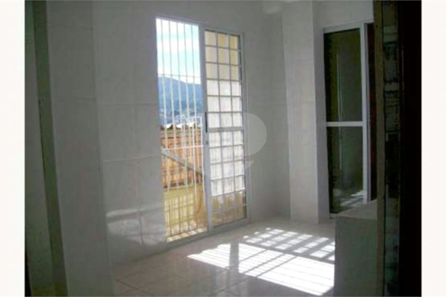 Casa Térrea à venda com 4 quartos, sendo 3 suítes, no Brasilândia, São Paulo, SP