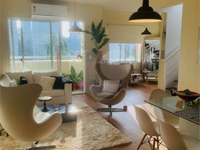Apartamento à venda ou para alugar com 3 quartos, sendo 2 suítes,  em Morumbi, São Paulo, SP