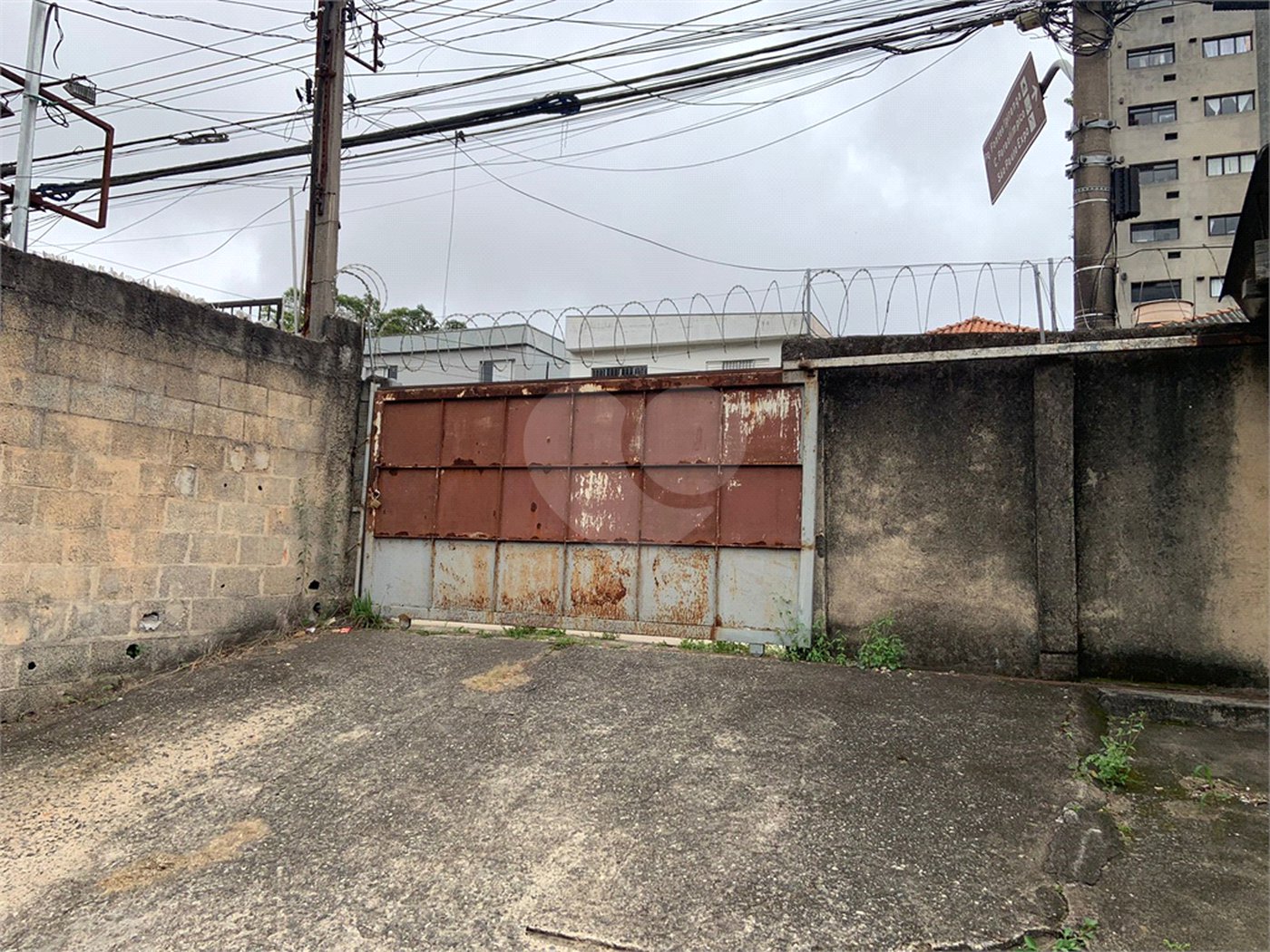 Casa à venda com 3 quartos em Cidade Vargas, São Paulo, SP