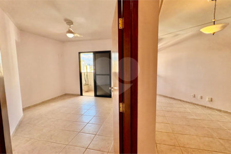 Apartamento à venda com 3 quartos, sendo 1 suíte, no Centro, Sorocaba, SP